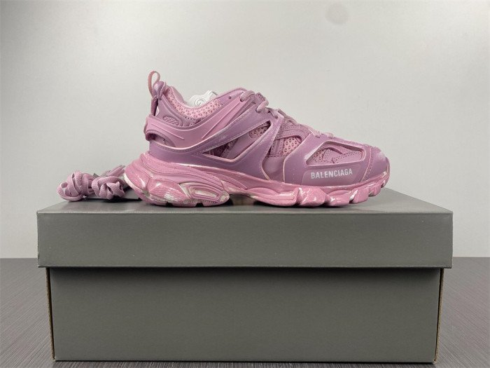 Ba*len*cia*ga track 8000002