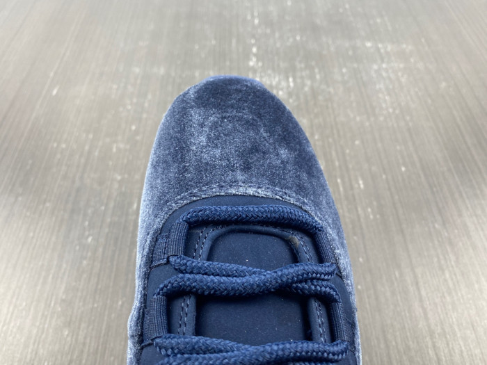 air jordan 11 velvet “midnight navy” ar0715-441