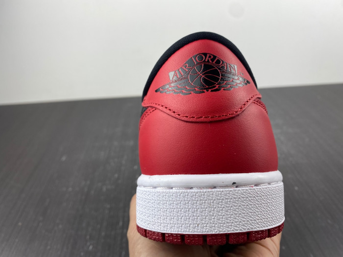 air jordan 1 retro low og black toe cz0790-106