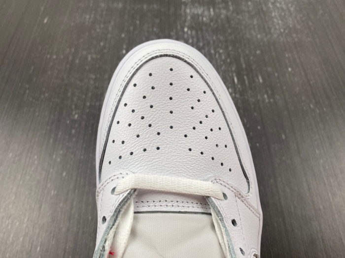 jordan 1 retro low white varsity red 705329-101