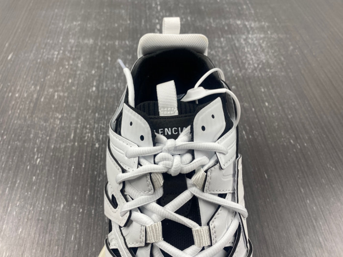 Ba*len*cia*ga track 3.0 80000179