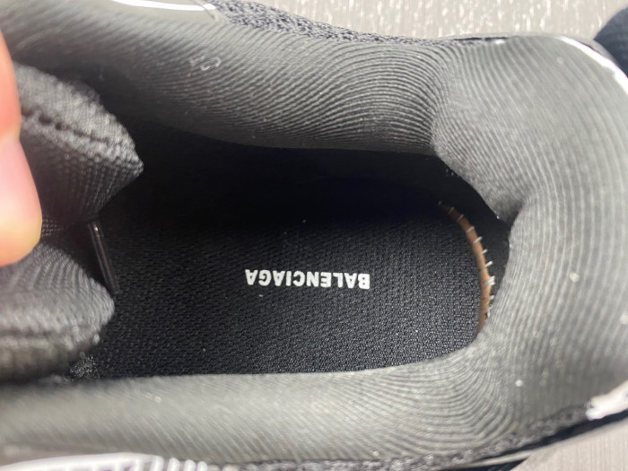 Ba*len*cia*ga track 80000211