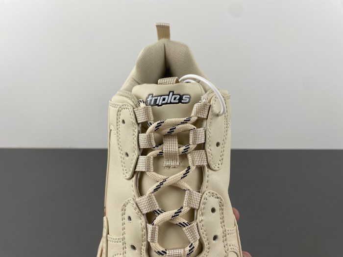 Ba*len*cia*ga triple s sneaker