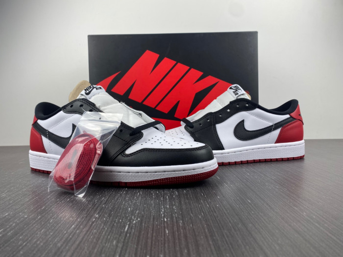 air jordan 1 retro low og black toe cz0790-106