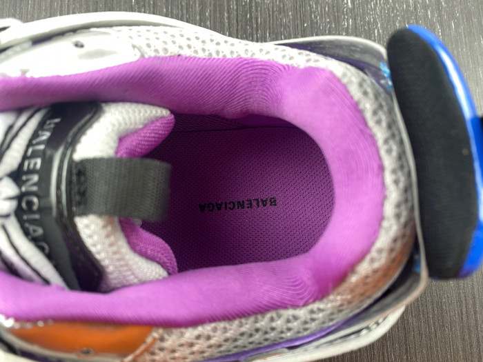 Ba*len*cia*ga track 8000055