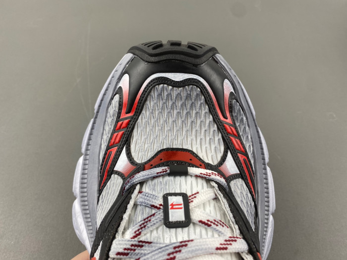 Ba*len*cia*ga sneaker