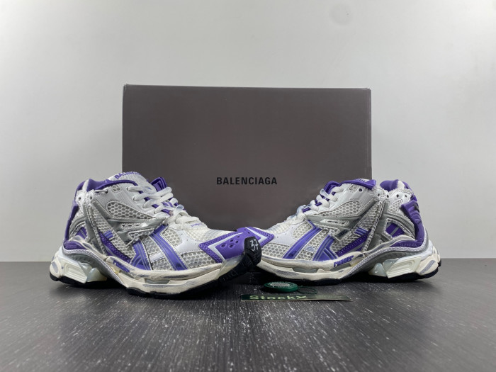 Ba*len*cia*ga runner sneaker