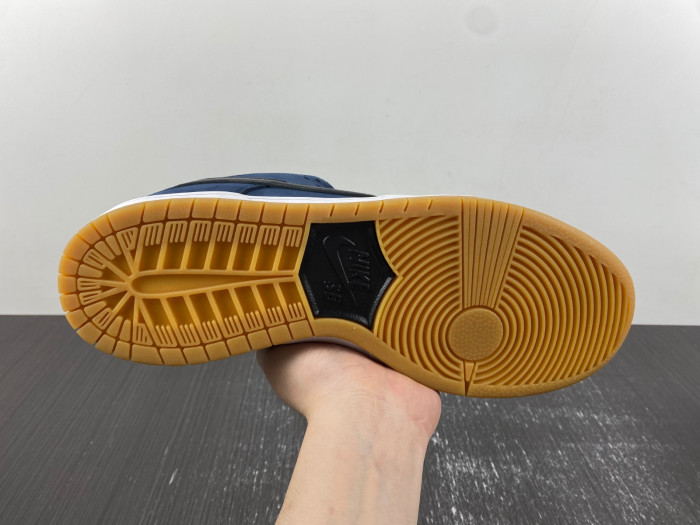 nike sb dunk low navy black gum cw7463-401