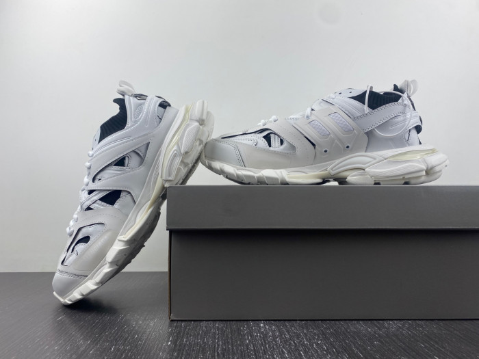 Ba*len*cia*ga track 3.0 80000179