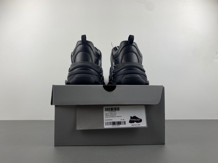 Ba*len*cia*ga triple s sneaker