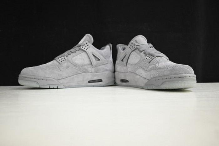 nike air jordan 4 retro kaws cool grey 930155 003