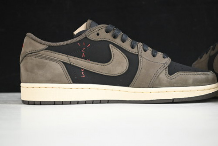 air jordan 1 low travis scott dark mocha cq4277-001