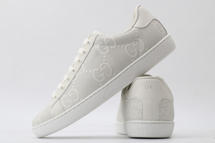 G*u*i* ace sneaker