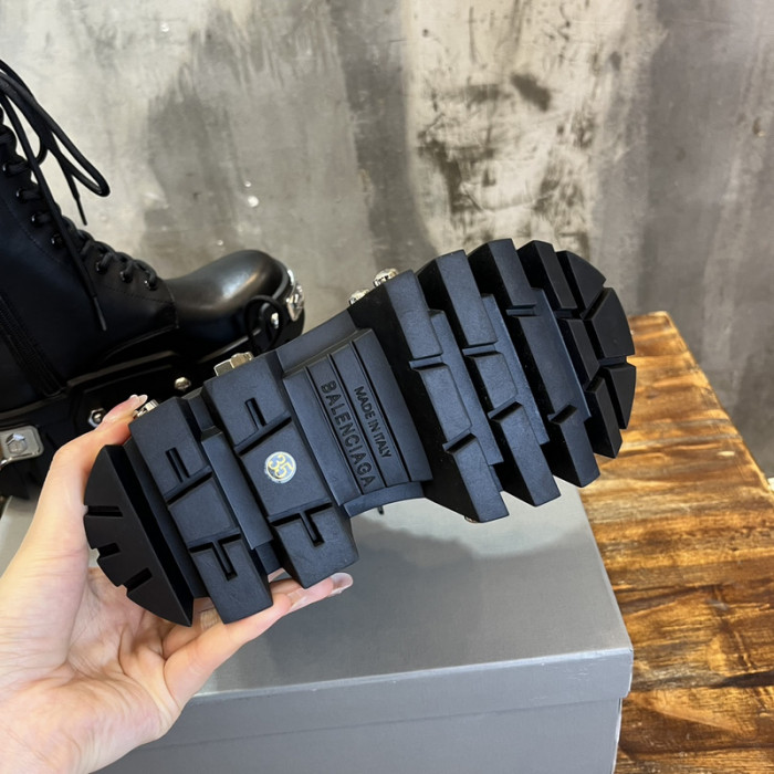 Ba*len*cia*ga boots 80000254