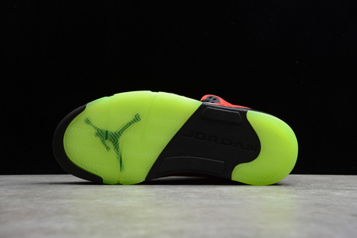 air jordan 5 solar orange what the cz5725-700