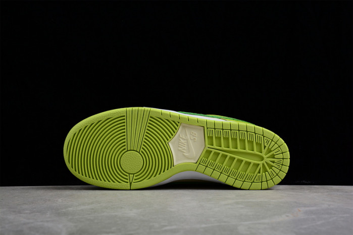 nike sb dunk low “green apple” dm0807-300