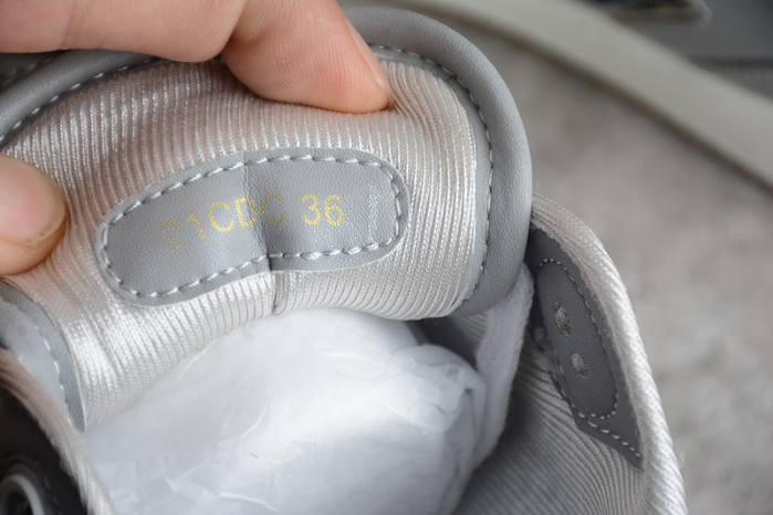 dio* sneakers t0000-037