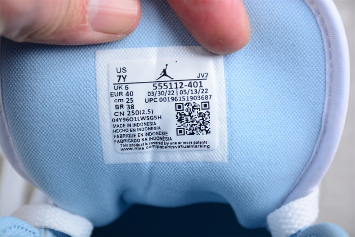 air jordan 1 mid “ice blue” 555112-401