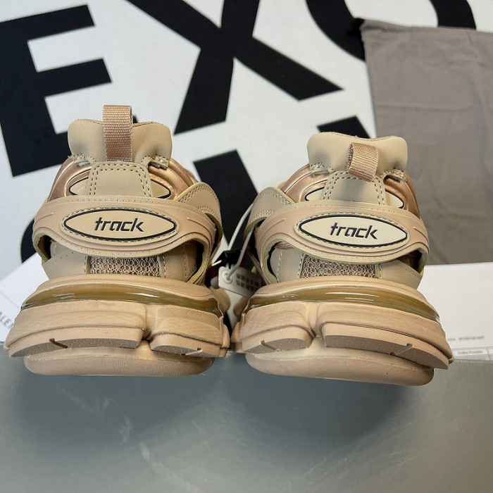 Ba*len*cia*ga track sneaker