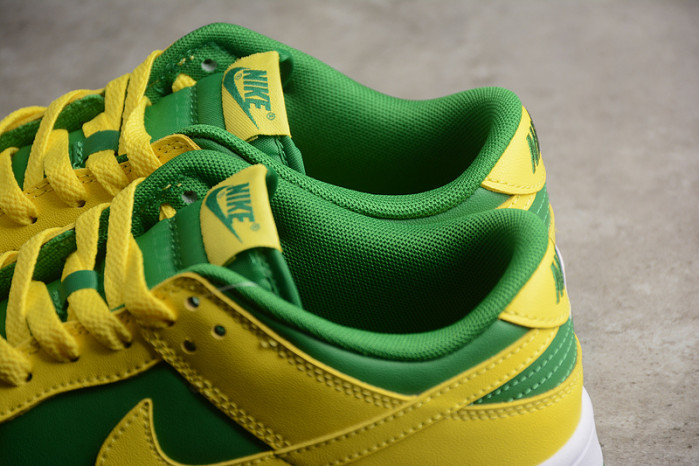 nike dunk low “reverse brazil” dv0833-300