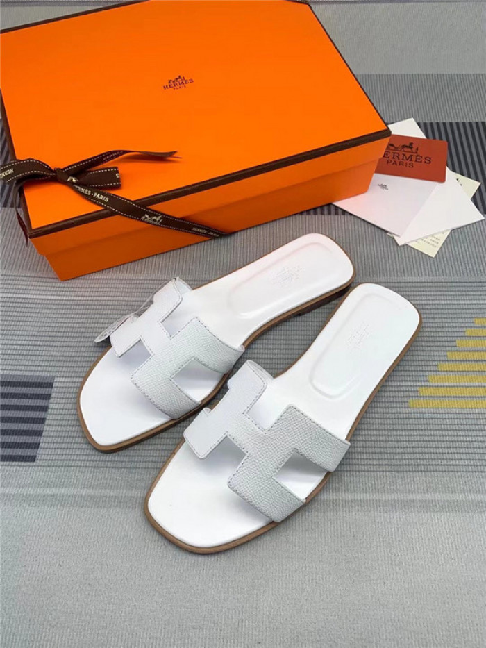herme* sandal hs70