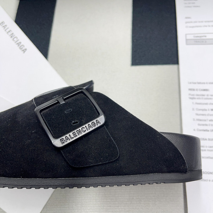 balenciag* sandal bs18