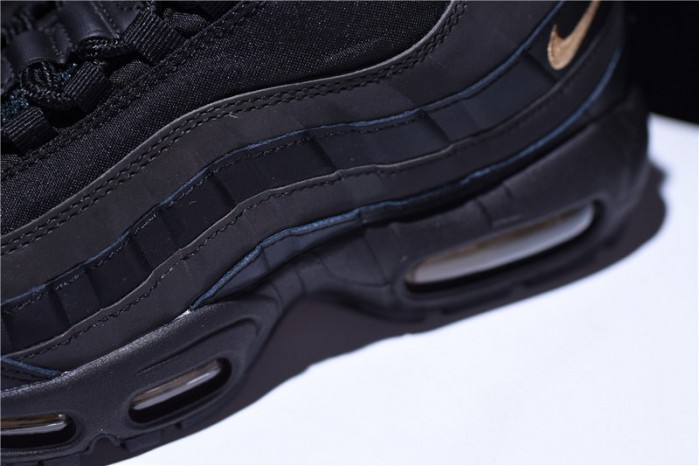 nike air max 95 premium se black/gold 924478-003