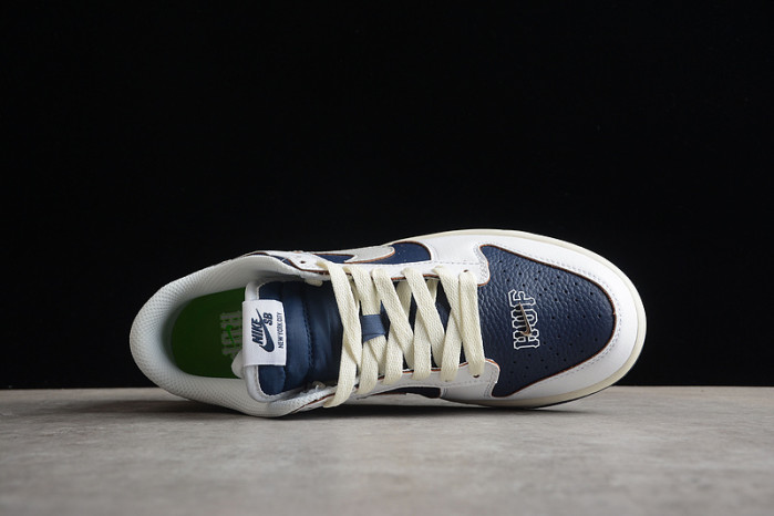 huf x nike sb dunk low “nyc” fd8775-100