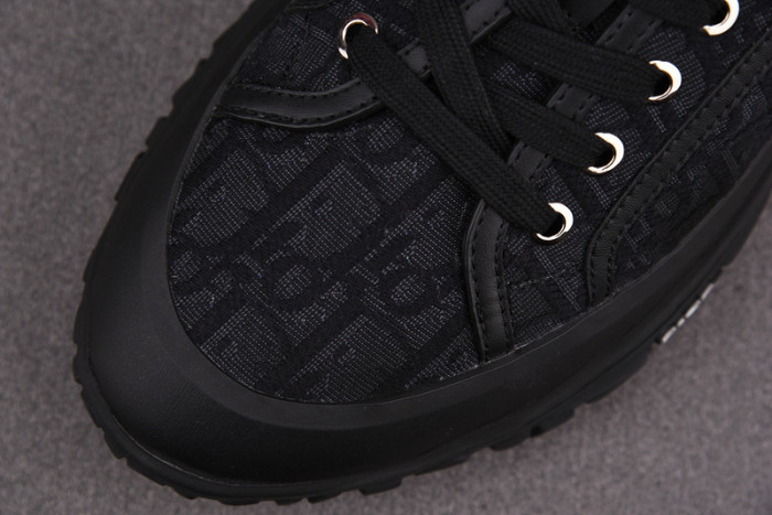 dio* sneakers t0000-032