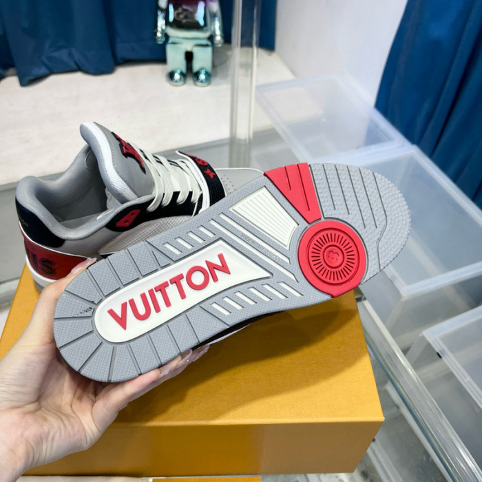 lv snekaers l0000209