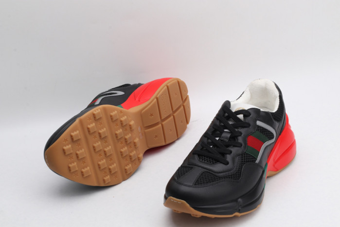 G*u*i* rhyton sneaker