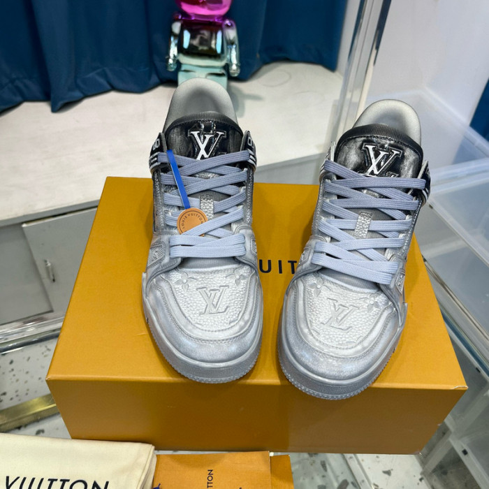 lv snekaers l0000236