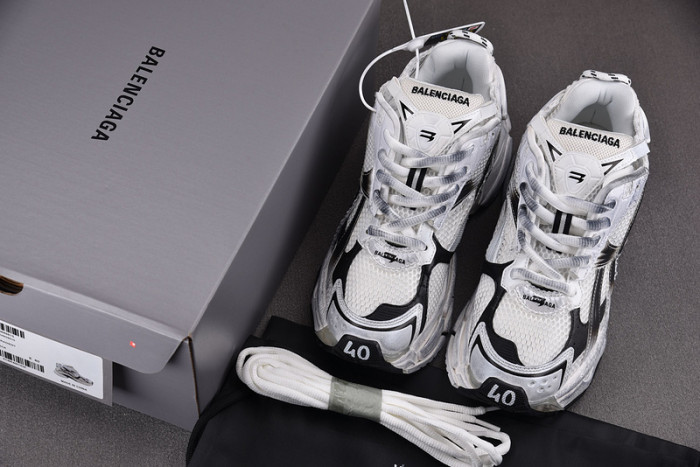 Ba*len*cia*ga runner sneaker wrung-9010