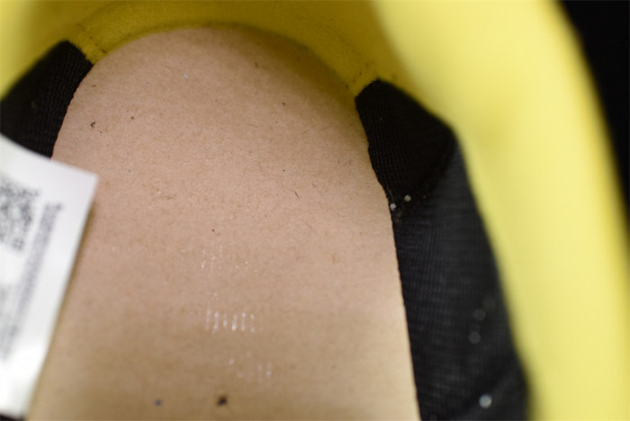 undercover x sacai x nike ldv waffle “bright citron” dj4877-001