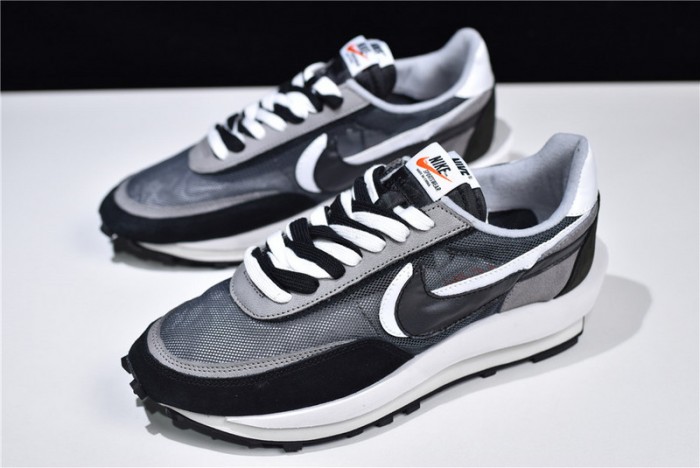 sacai x nike ldv waffle black bv0073-001