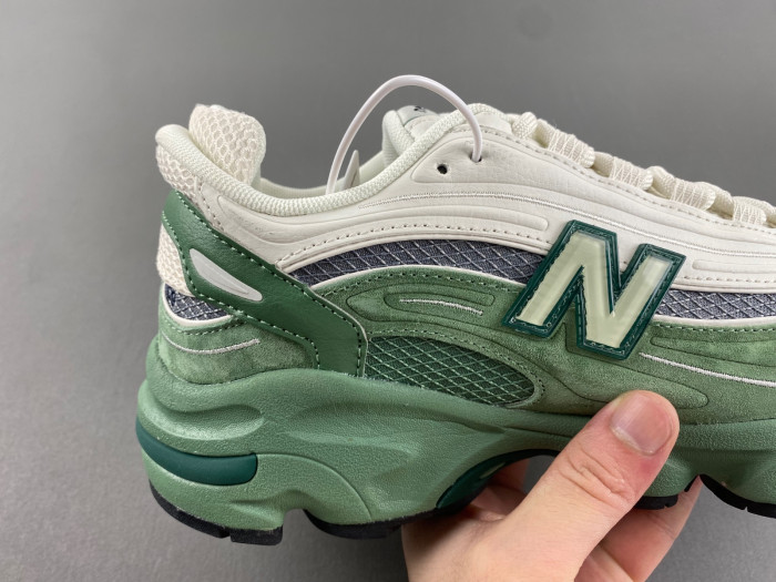 New Balance 1000 Green Grey M1000MA