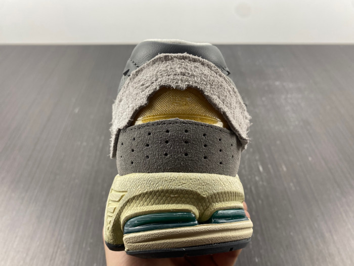 Bape x New Balance 2002R M2002RHO DFY10