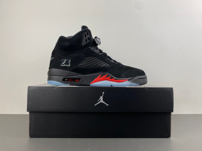 Air Jordan 5 Retro 