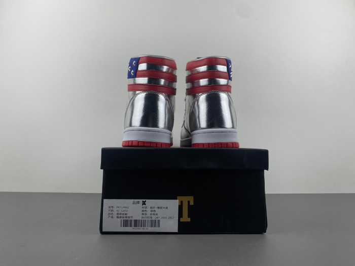 TRUMP NEVER SURRENDER HIGH-TOP SNEAKER