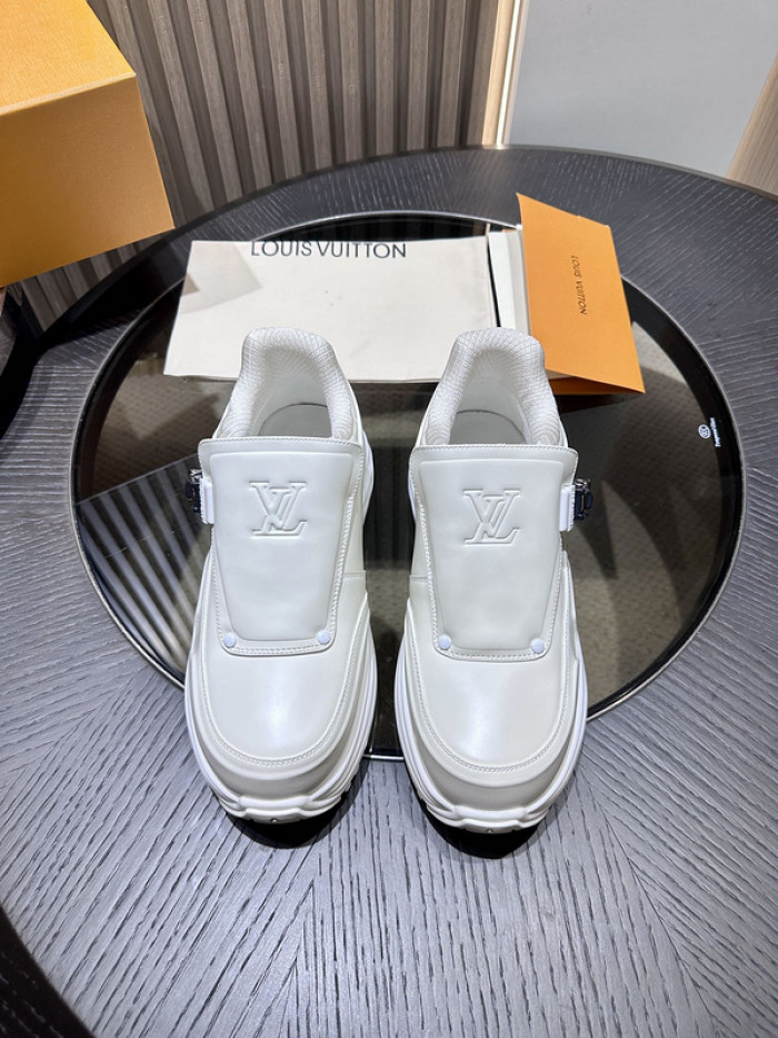 LV snekaers L0000362