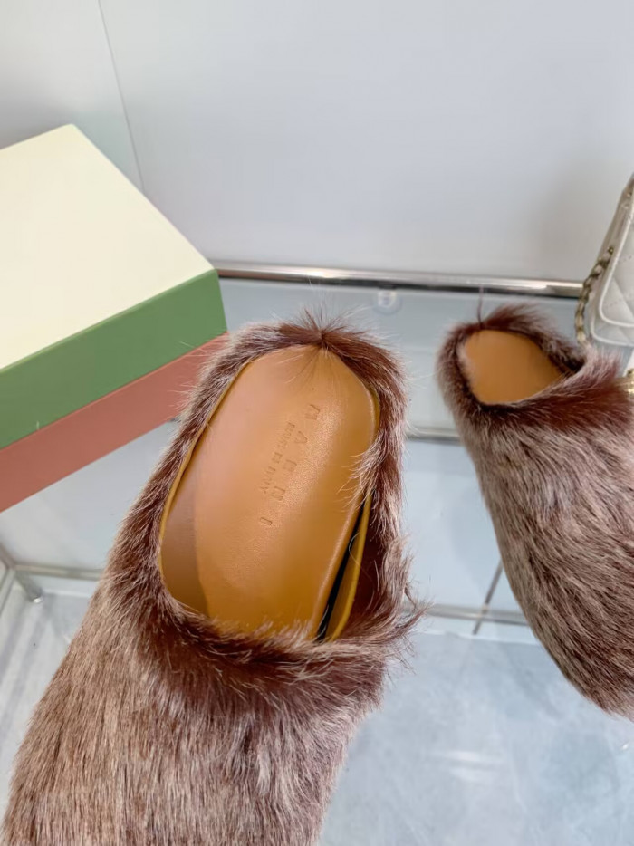 Marni Slides M007