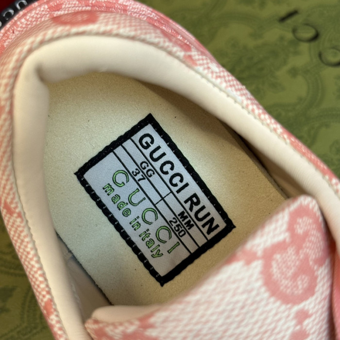 G*u*i* sneaker gc172