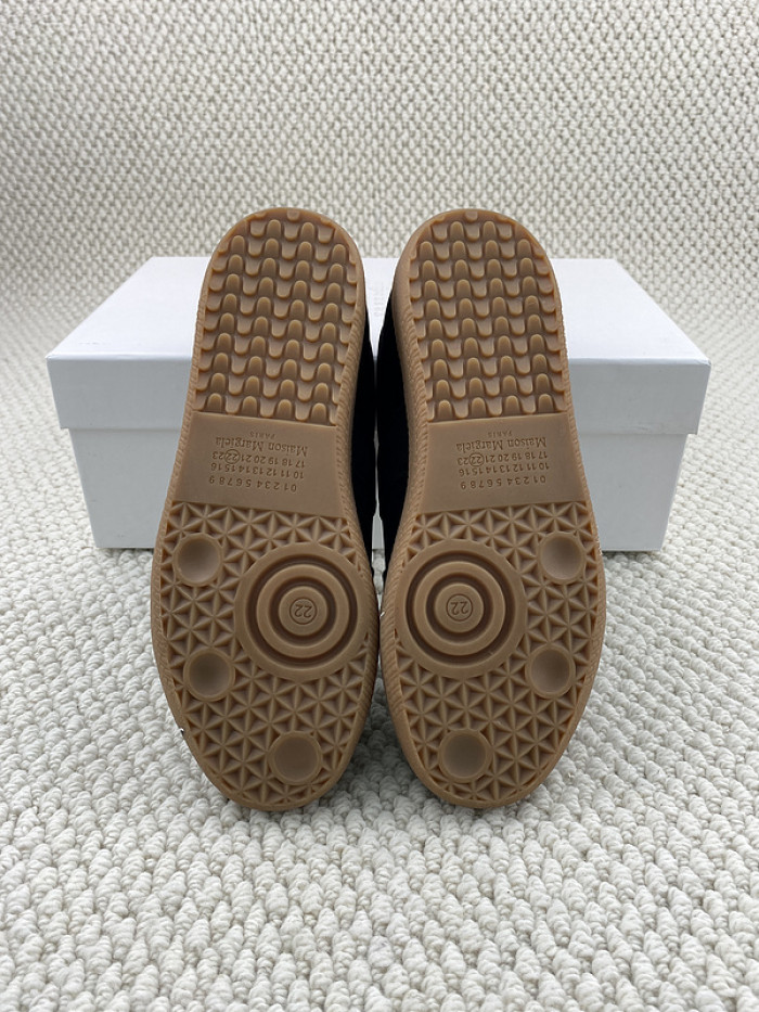 ma1s0n Marg*e1a calfskin s57ws0244