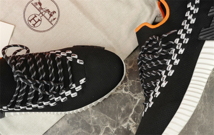 H**me5 snekaers hm015