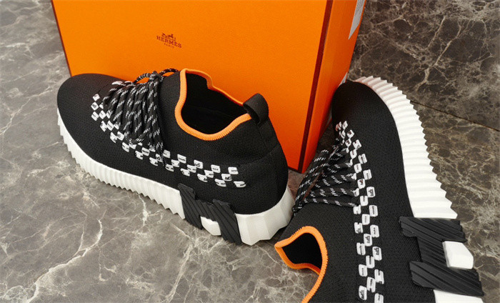 H**me5 snekaers hm015