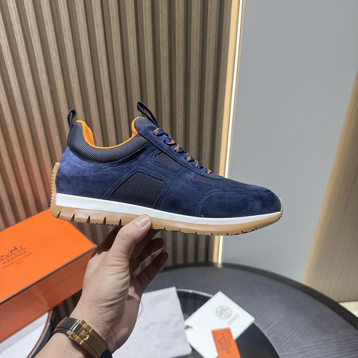 H**me5 snekaers hm054