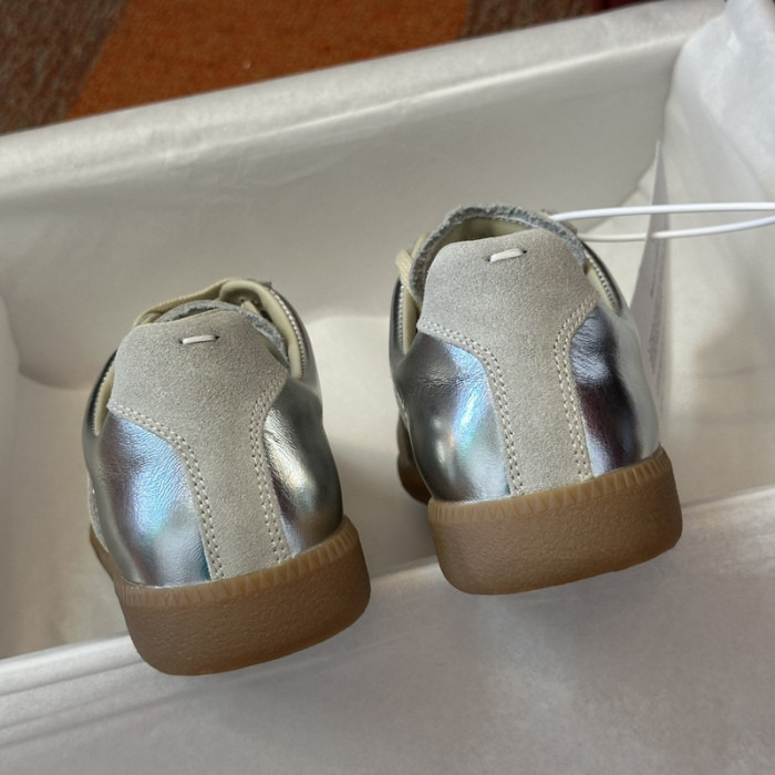 ma1s0n Marg*e1a calfskin s57ws0247