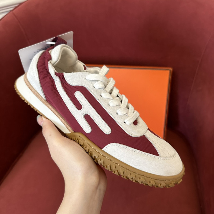 H**me5 snekaers hm038