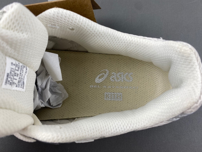 As1cs sneaker 1203a555-100