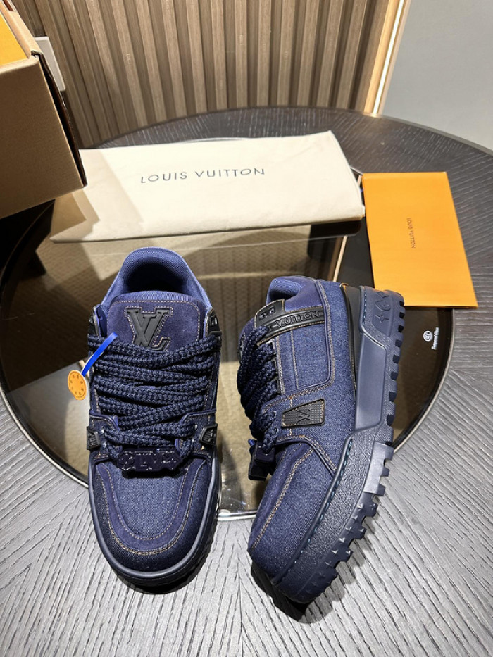 LV snekaers L0000402